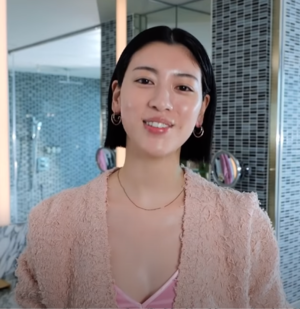 Ayaka Miyoshi
