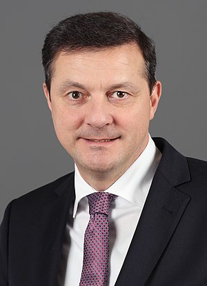 Oliver Grundmann