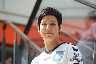 Linda Bresonik