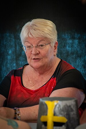 Anne Robillard