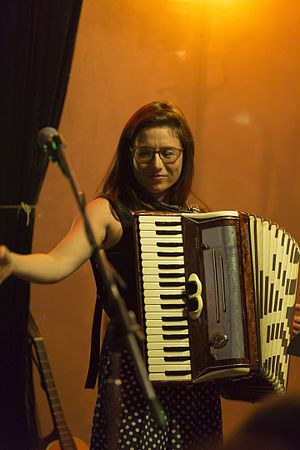 Elana Stone
